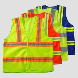Áo lưới phản quang 3M là trang bị bảo hộ không thể thiếu. Với khả năng phản chiếu ánh sáng cực mạnh, áo giúp người lao động dễ dàng được nhận diện trong điều kiện thiếu sáng, đảm bảo an toàn tuyệt đối khi làm việc.