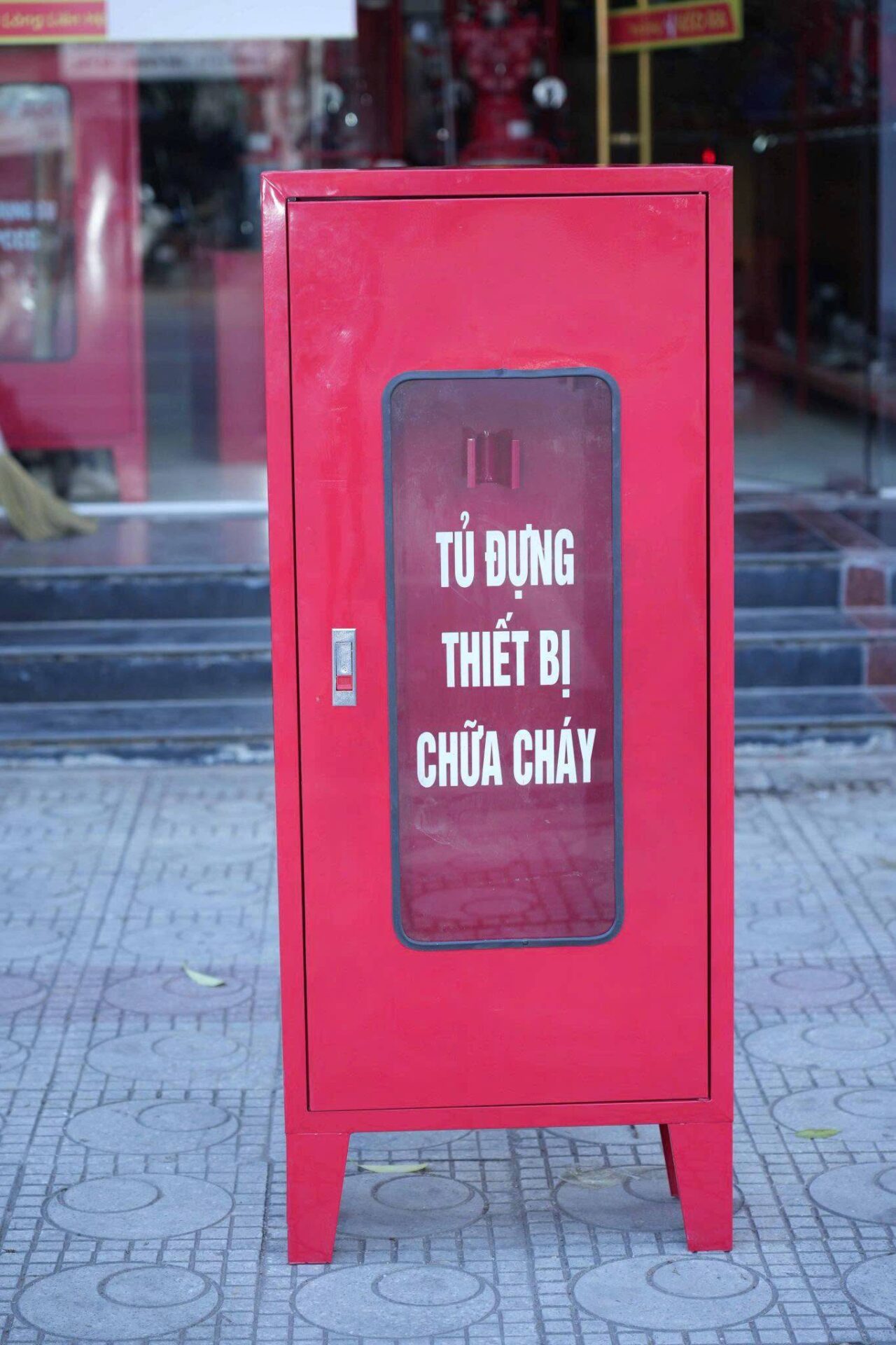 TỦ ĐỰNG PHƯƠNG TIỆN PCCC KT 1200x500x180mm